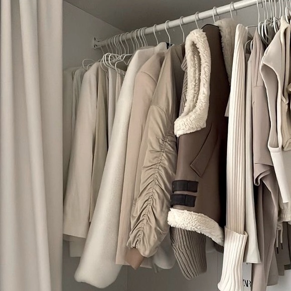 Meet your Posher, Reagan - Picture 1 of 1